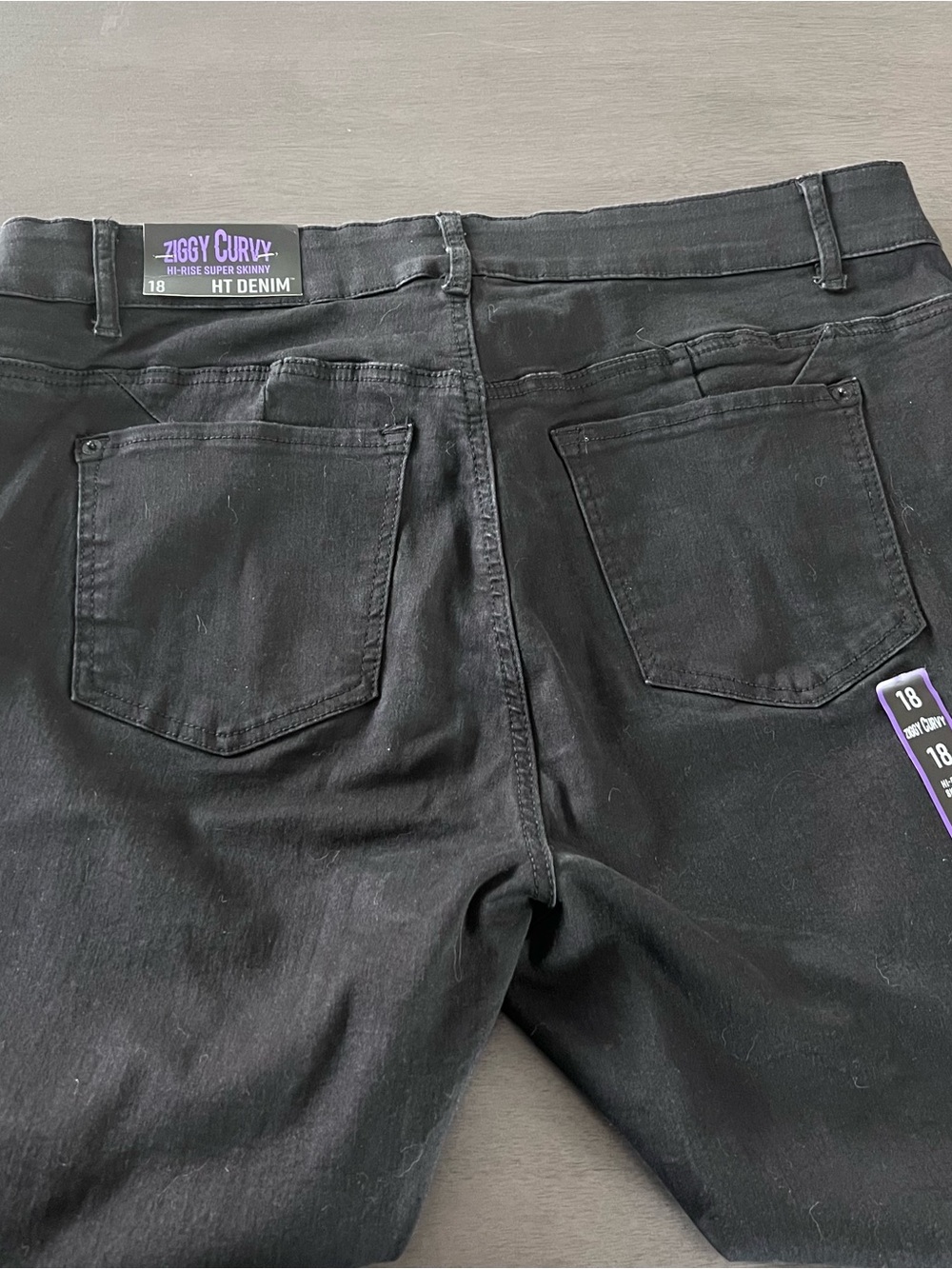 Hot Topic Plus-Size Black High-Rise Punk Grunge Skinny Jeans - Picture 7 of 9